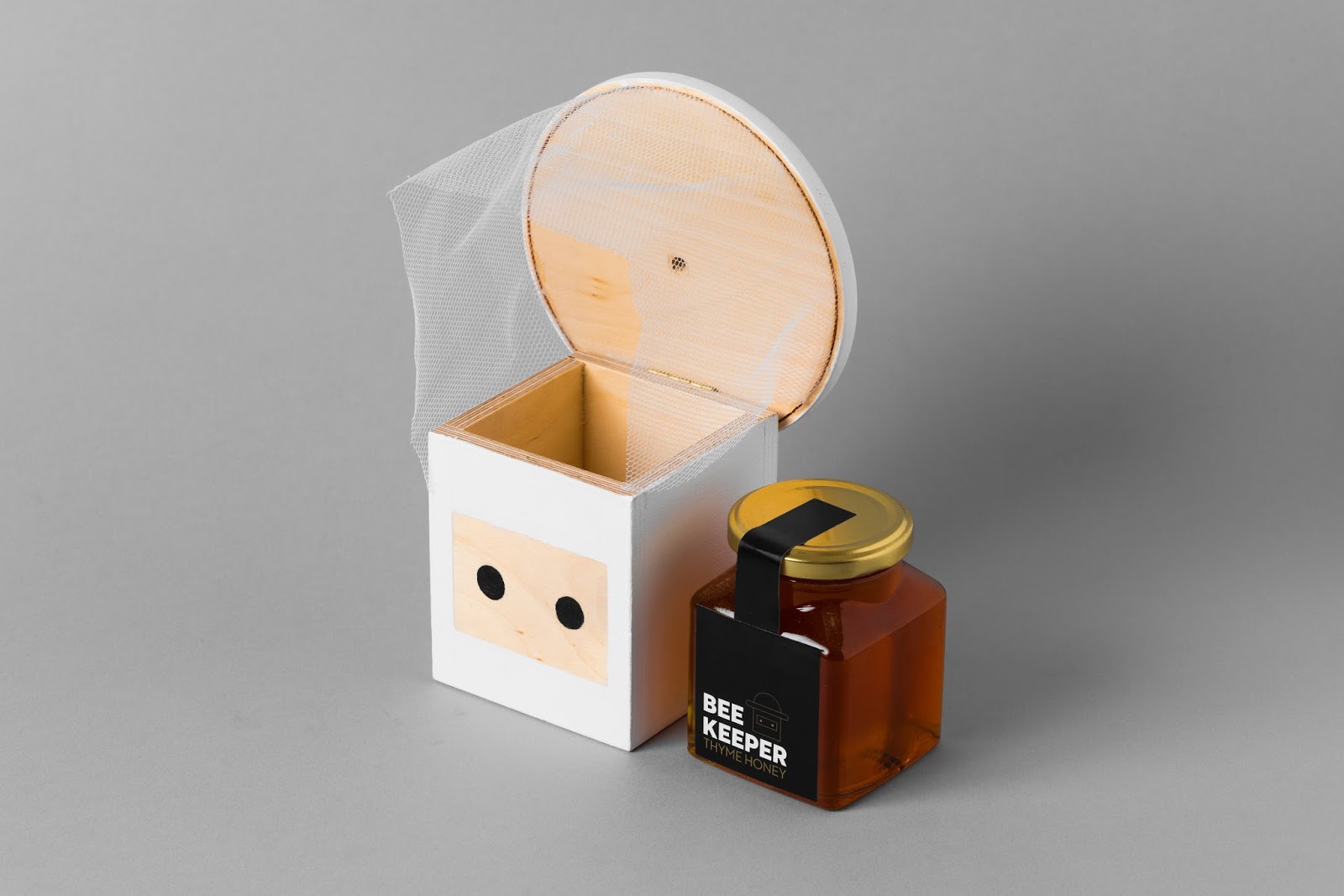 Beekeeper-02.jpg